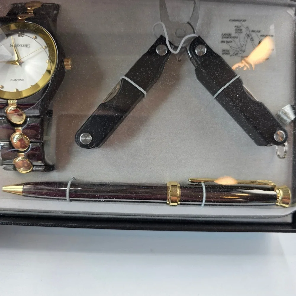 Hennessey Mens Gift Set Diamond Dial Watch Multi-tool w/ Pen Black Gold Tone New